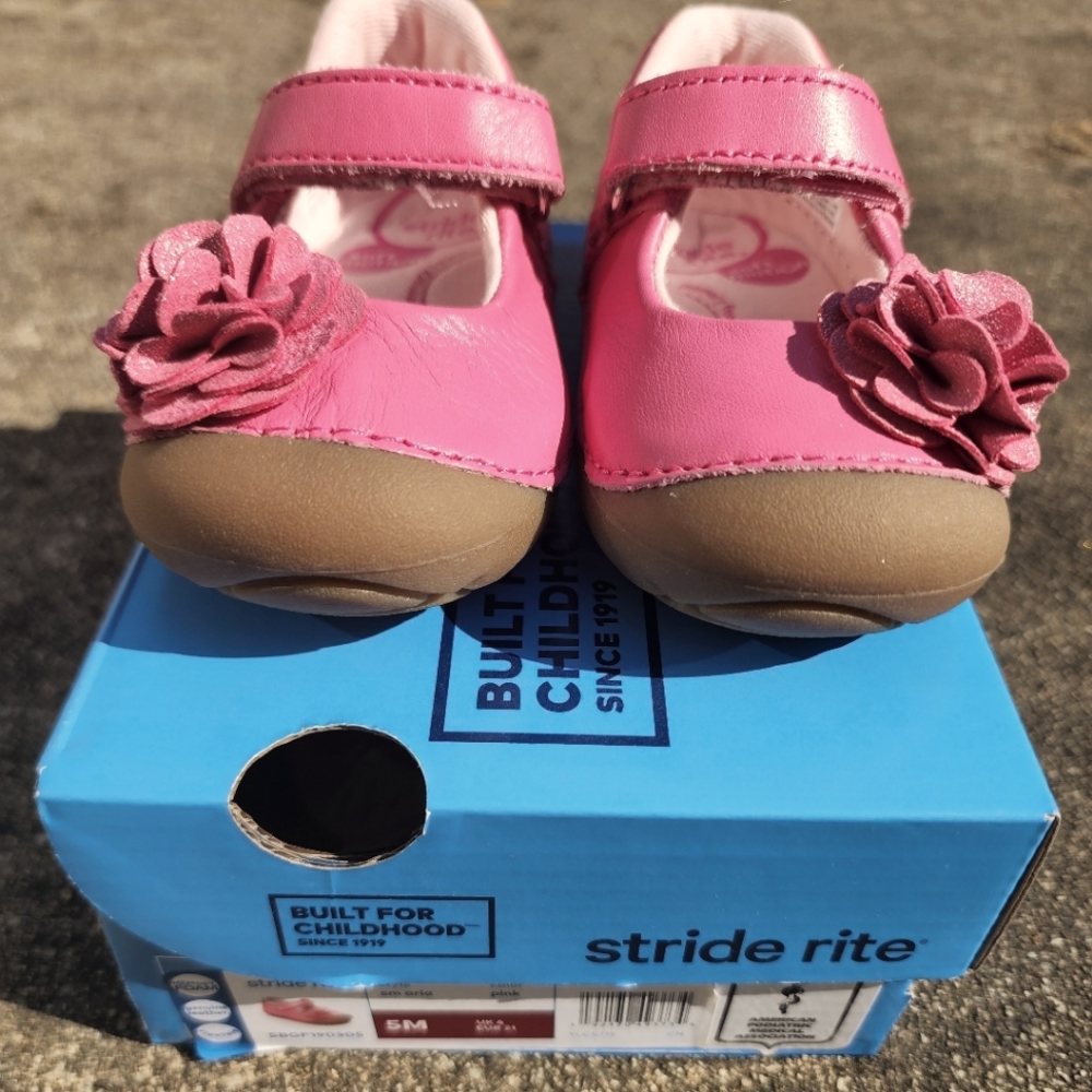 Stride Rite pink leather size 5M